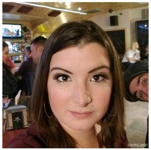 Meet your Posher, Bridgette